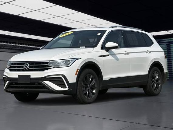 VOLKSWAGEN TIGUAN 4MOTION 2023 3VVMB7AX3PM068446 image